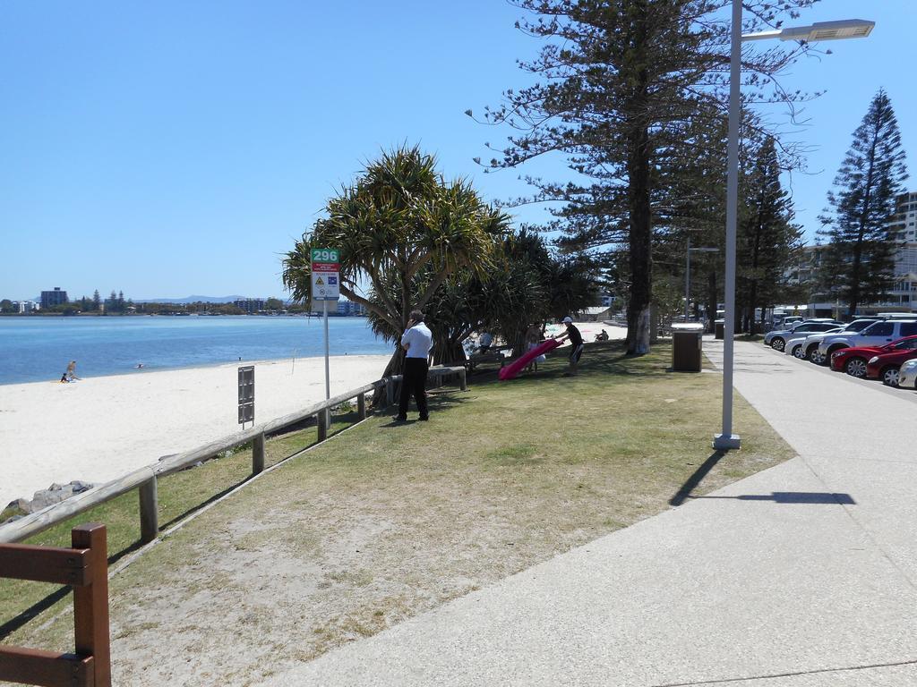 The Waterford Prestige Apartments Caloundra Exterior photo